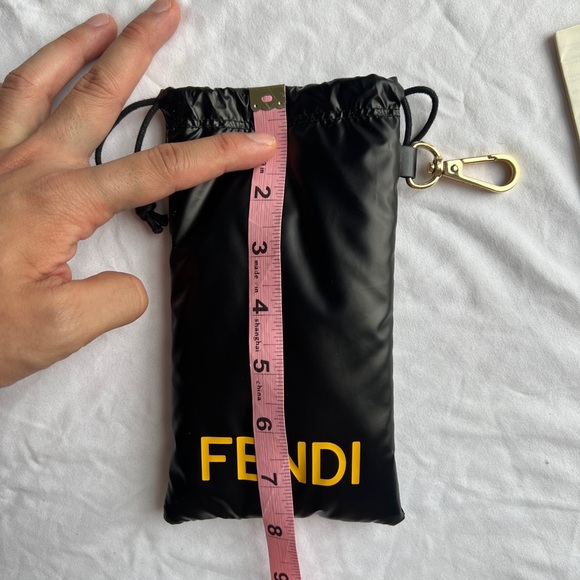 Brand New FENDI soft case sunglasses Eyeglasses cushioned pouch drawstring - Picture 5 of 8